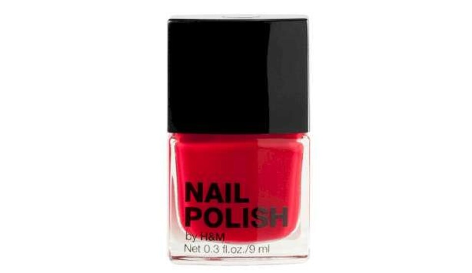 Lady in red: Vampet neglelak