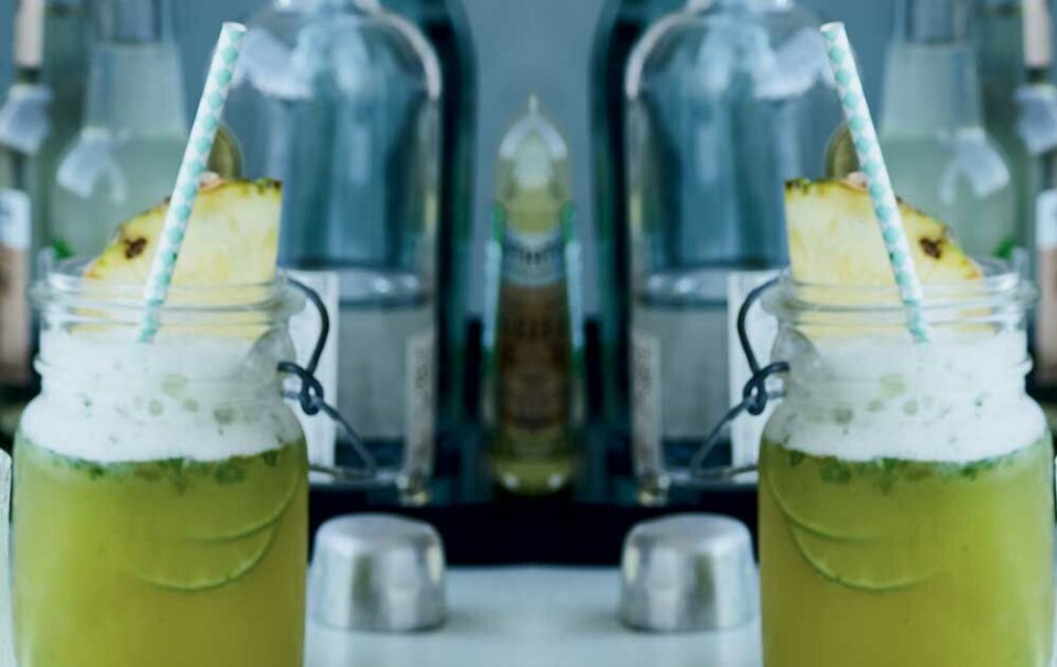 Lækker sommerdrink med ananas