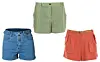 Få et casual sommer-look i shorts