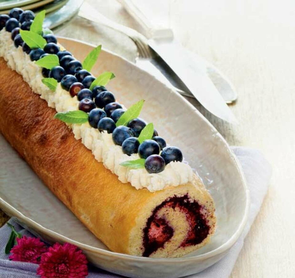 Blåbærroulade med citroncreme