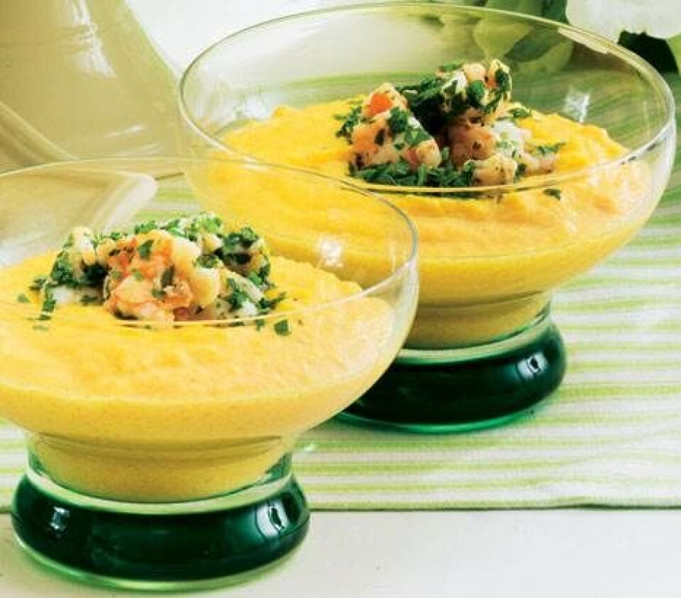 Kold gulerodssuppe med jomfruhummersalat