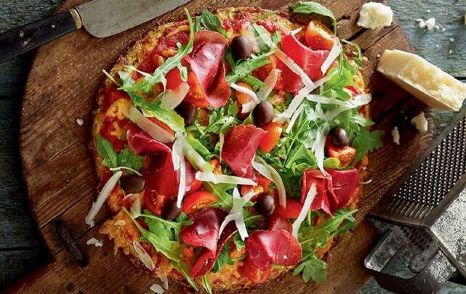 Opskrift på blomkålspizza