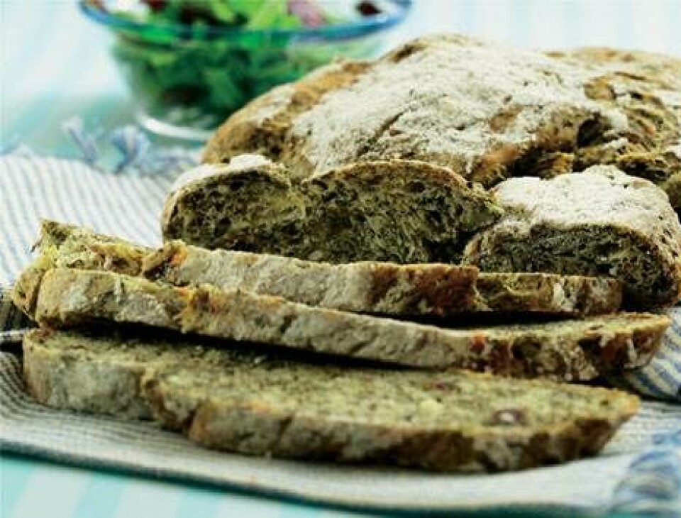 Spinatbrød med feta og rosiner