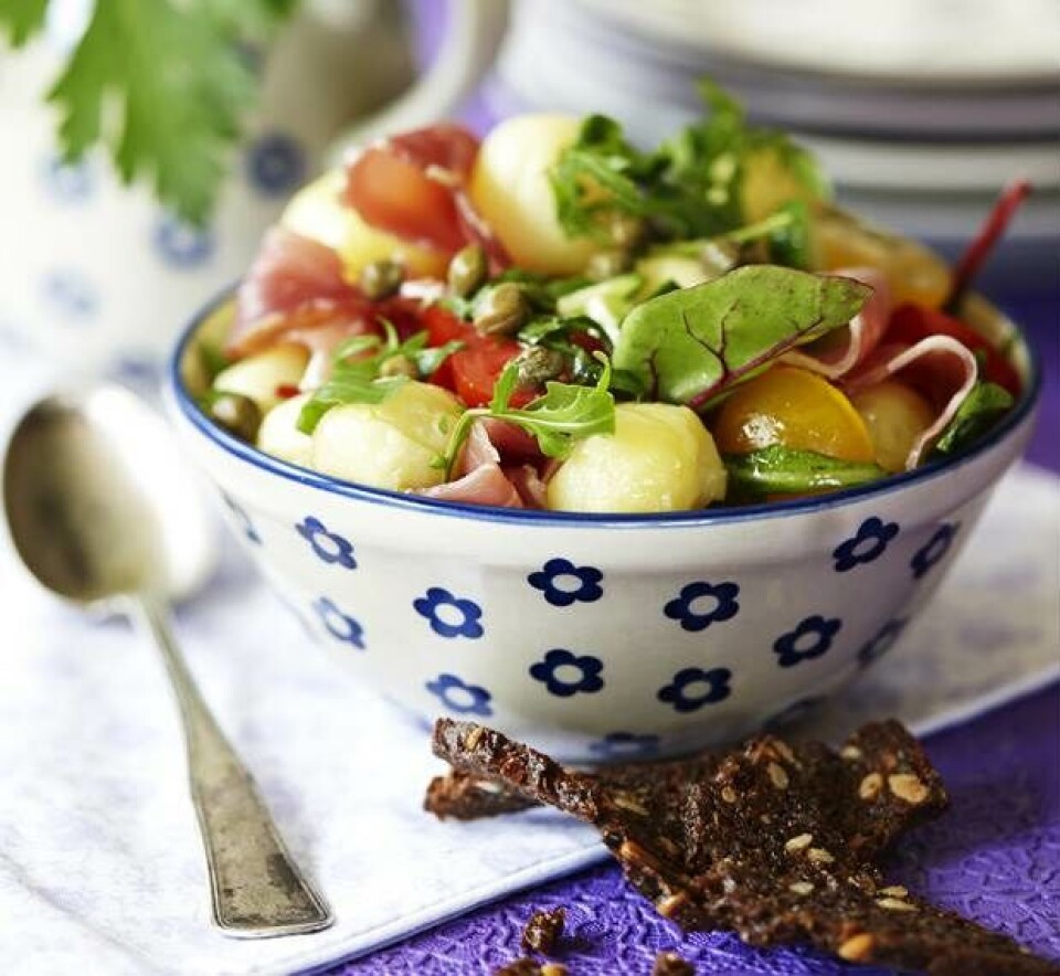 Kartoffelsalat med spegeskinke