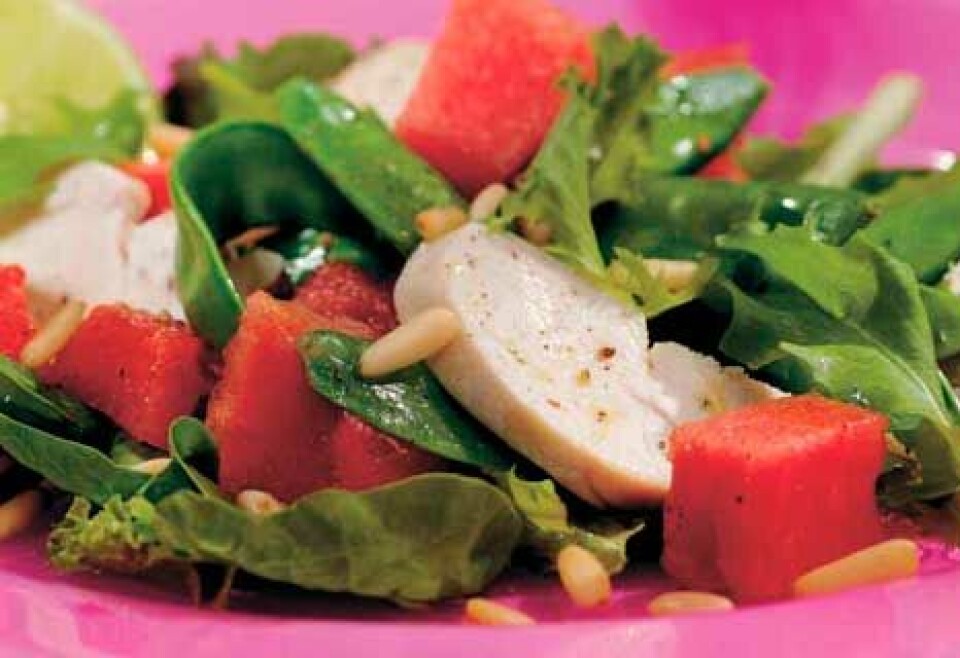 Salat med kylling, melon og rødløg