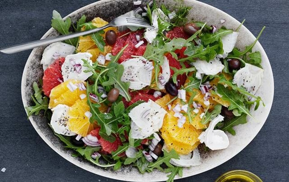 salat med grape, appelsin, gedeost