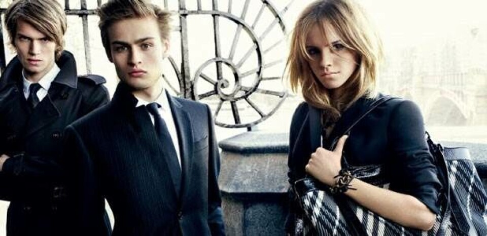 Emma Watson forhekser Burberry