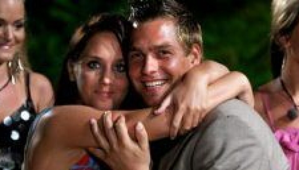 Vinder af sæson 6: 'Ulven'-Peter og Cecilie, som delte pengene. (Foto: TV3)