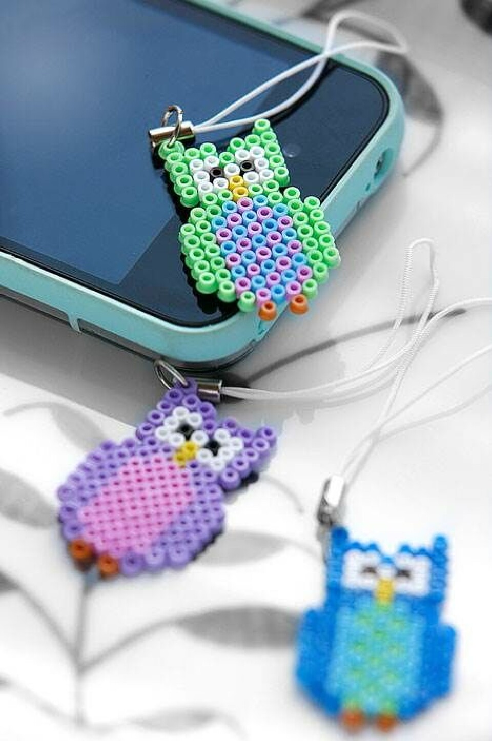 Uglevedhæng til mobiltelefonen fra Hendes Verden