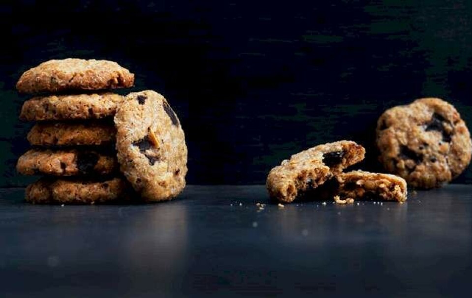 Peanutcookies med mørk chokolade og havsalt