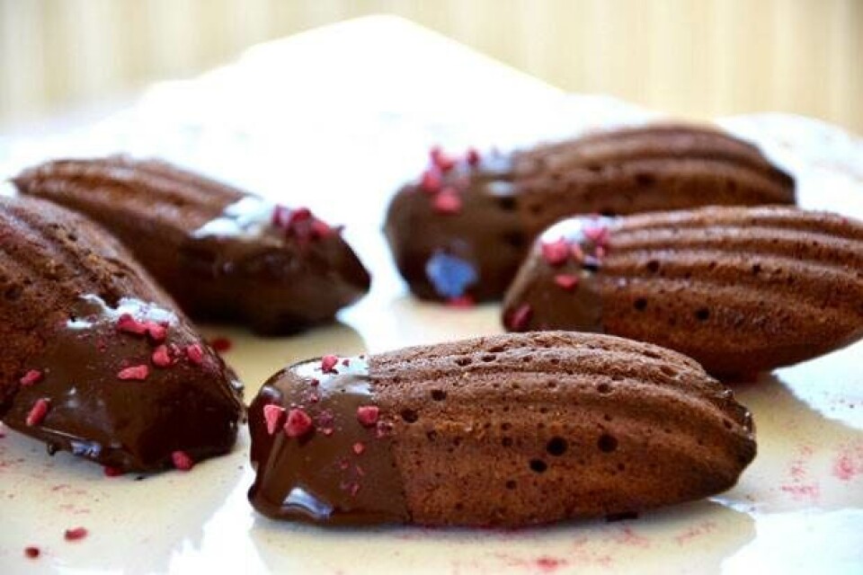 Billede 1 - Madeleines med chokolade fra Hjemmet