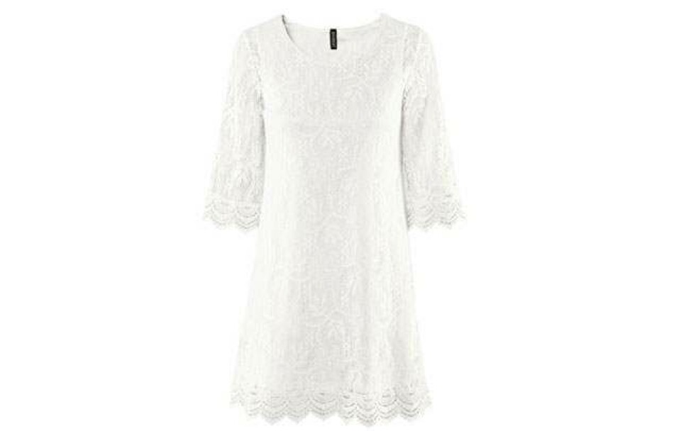 Budgetvenlig kjole fra H&M til 179 kr.
