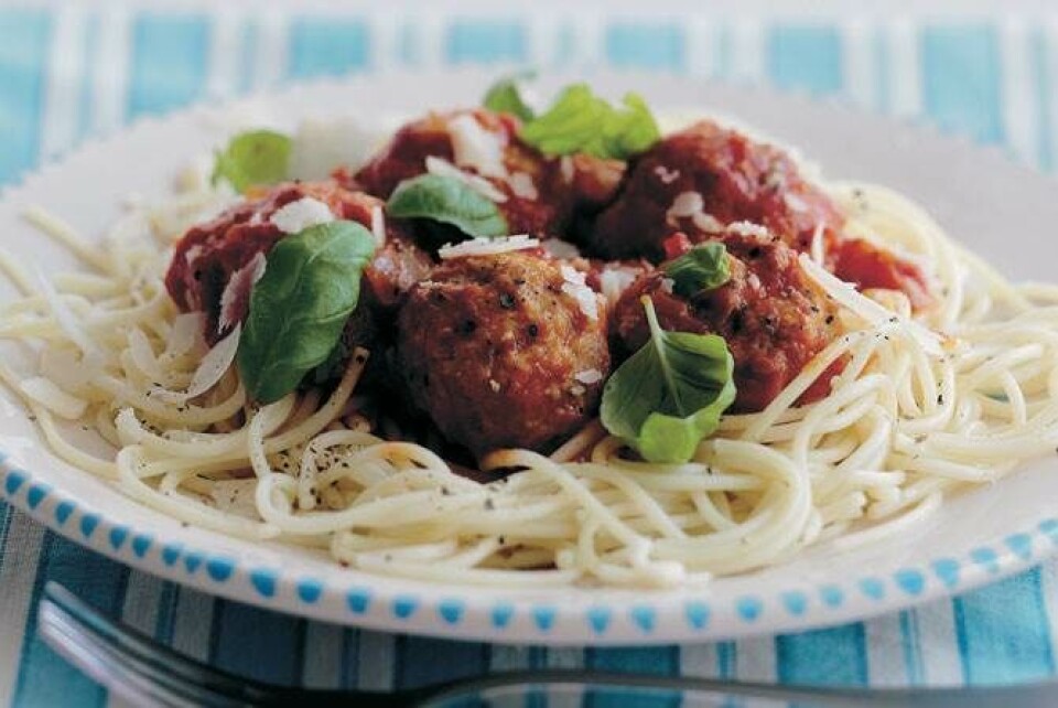 Pasta med kødboller