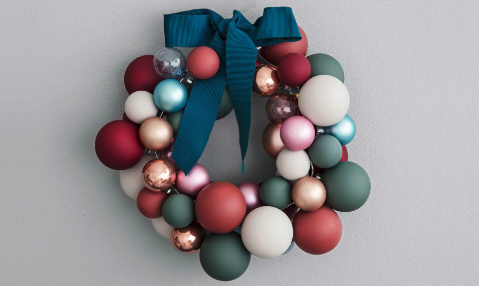 Julekrans med kugler DIY