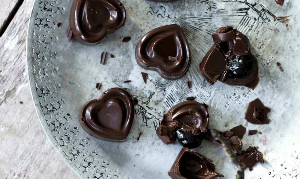 Fyldte chokolader med kirsebær