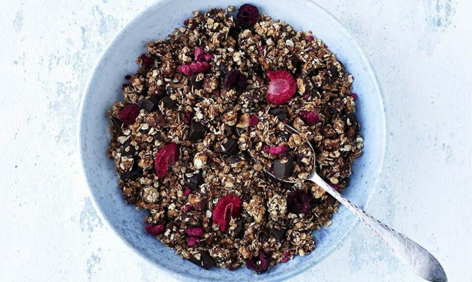 Hjemmelavet mysli er en sikker vinder på morgenmadsbordet. Det er både nemt og hurtigt at lave.