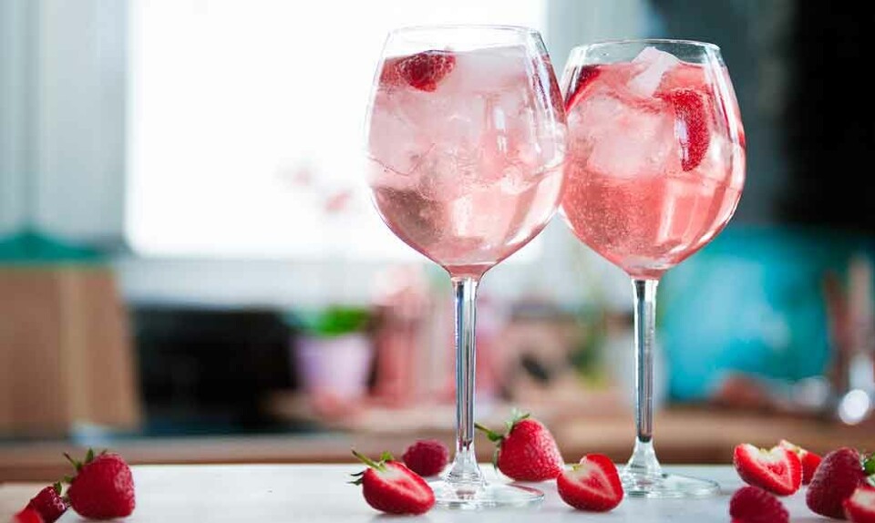 Gin og tonic pink
