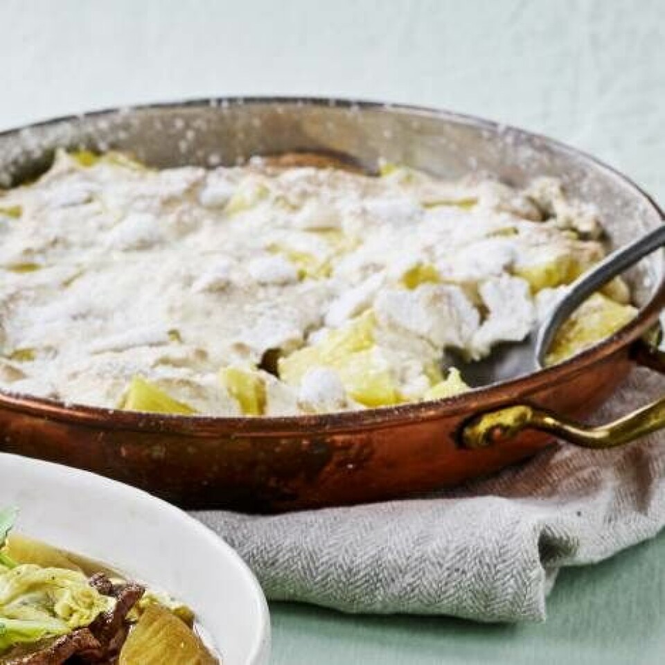 Lun ananas med italiensk marengs