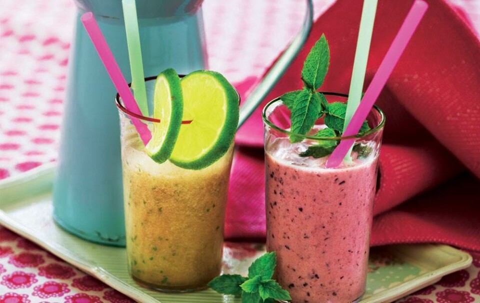 Blåbær-solbær-smoothie