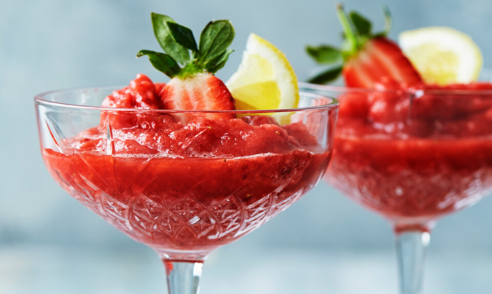 Skøn sommerdrink uden alkohol: Strawberry mule