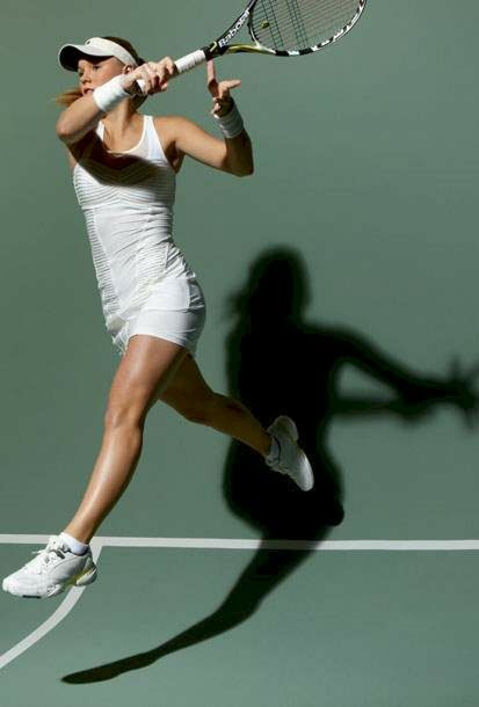 Se Wozniacki i ny kollektion fra Stella McCartney