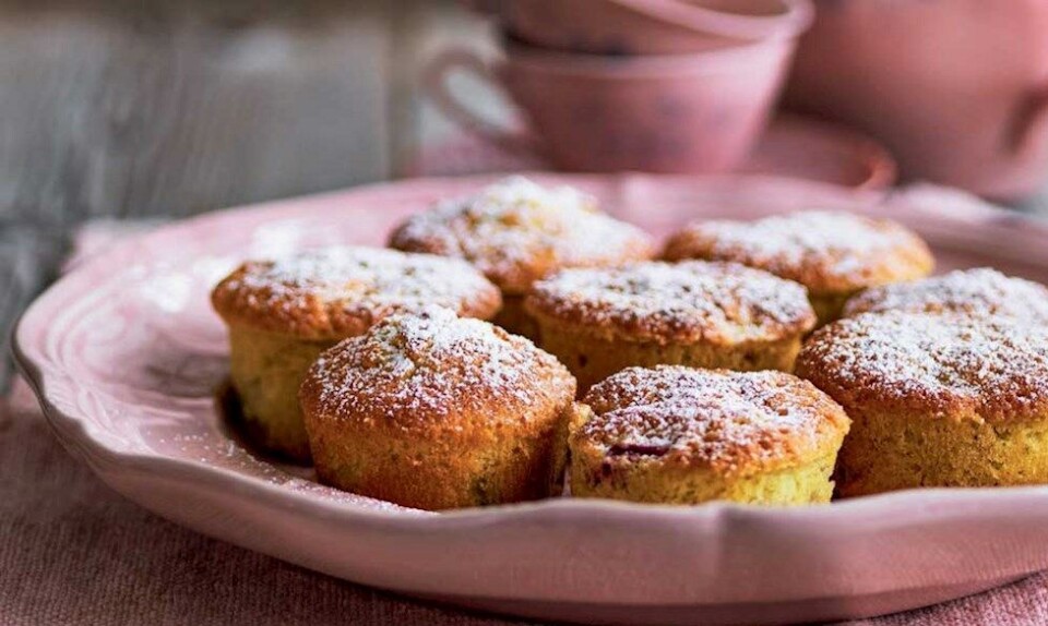 Muffins med rabarber