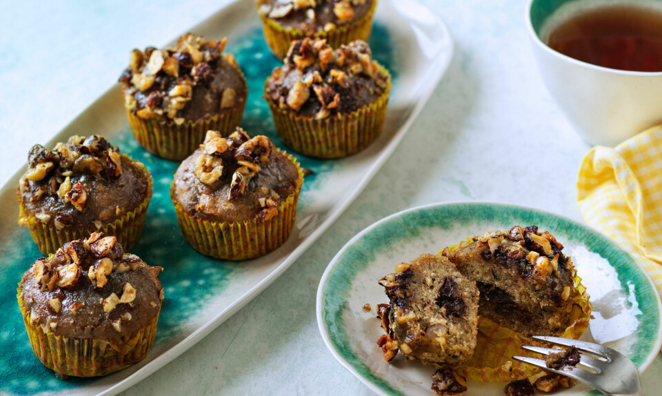 Bananmuffins med nødder og chokolade