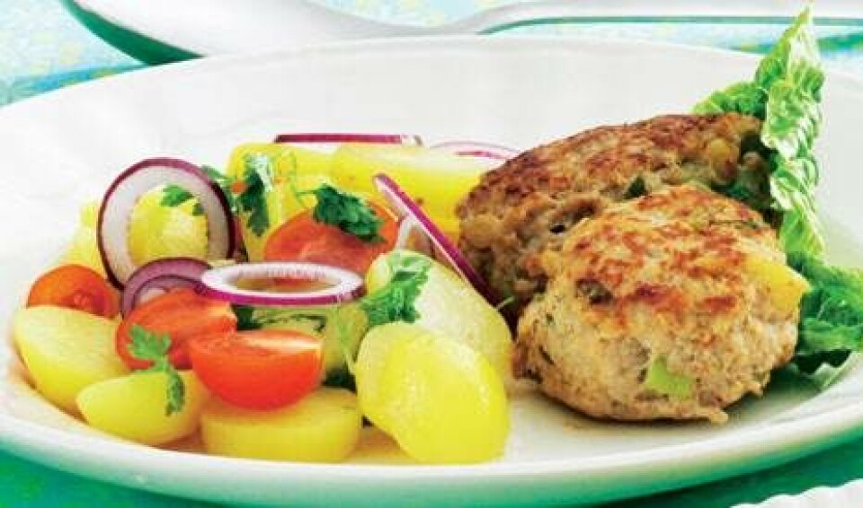 Frikadeller med kold kartoffelsalat