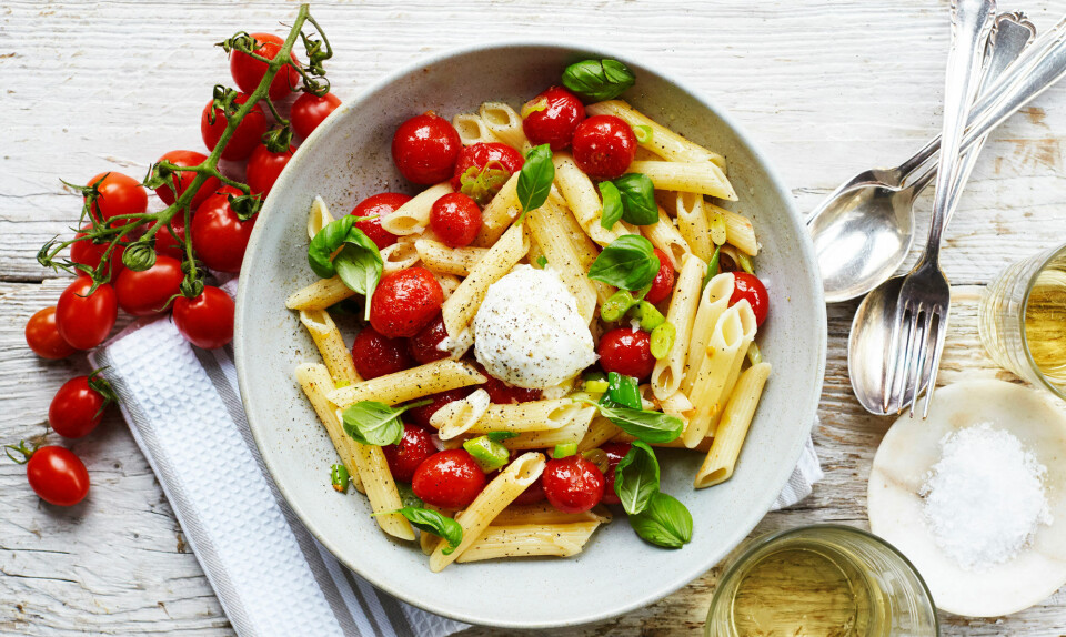 Pandestegte tomater med pasta