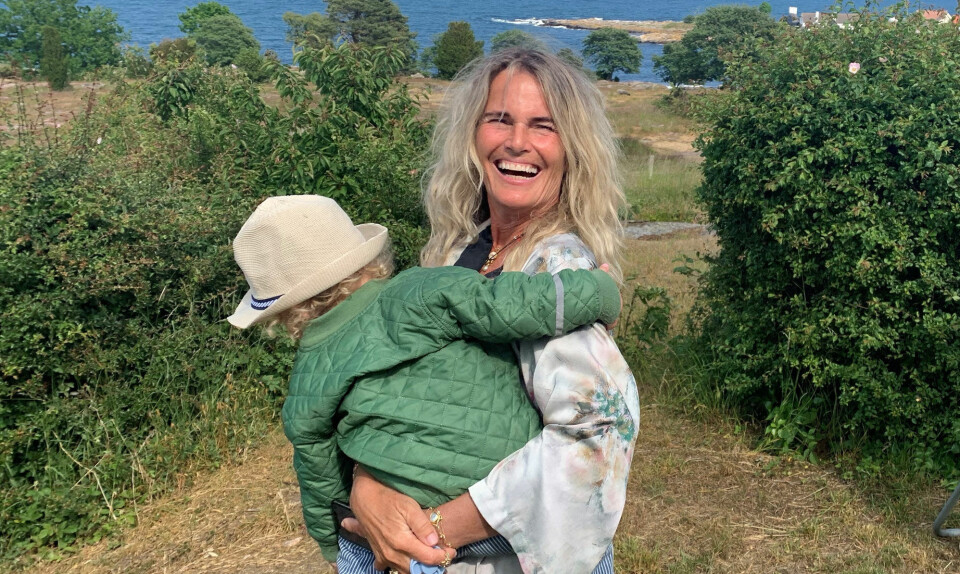 Moderne mormor: ”Jeg er ikke bundet af den alvorstunge opgave at gøre hende til et godt menneske”