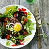 Klassisk salat med pariserbøf
