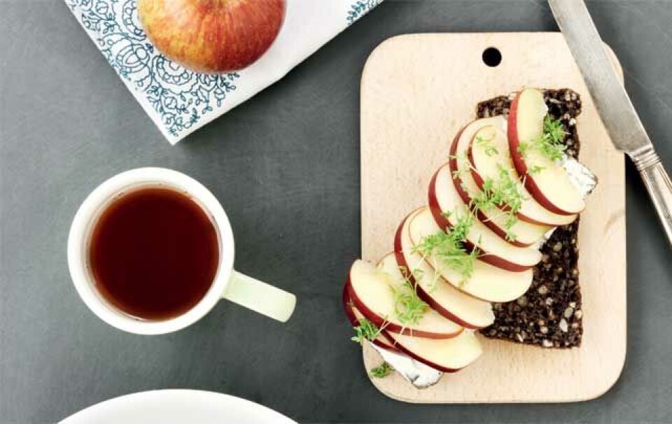 Rugbrød med æble