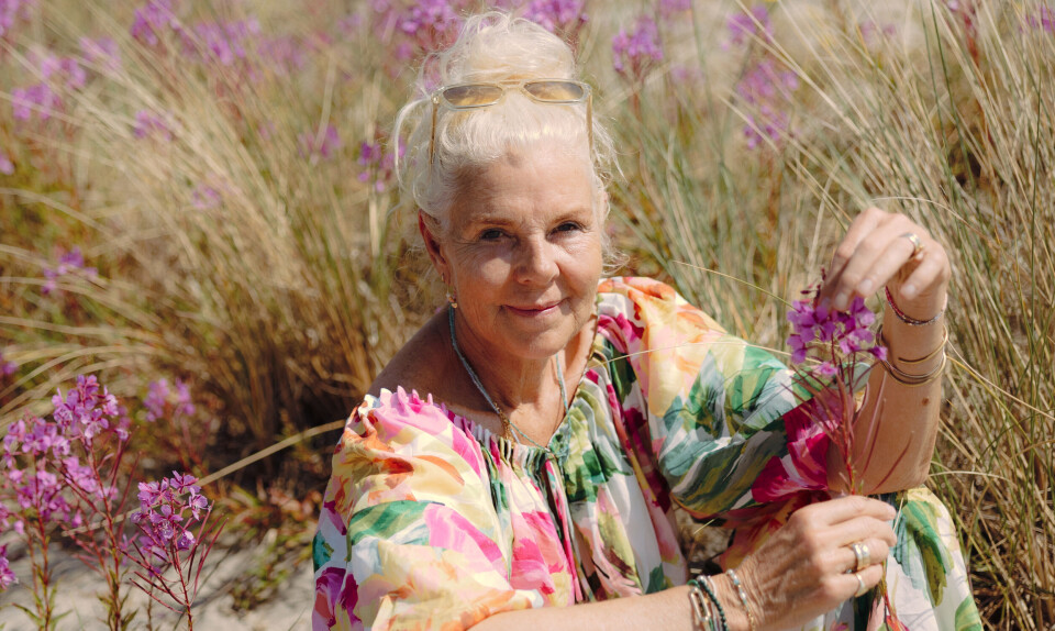 Anna Thygesen i blomstret kjole