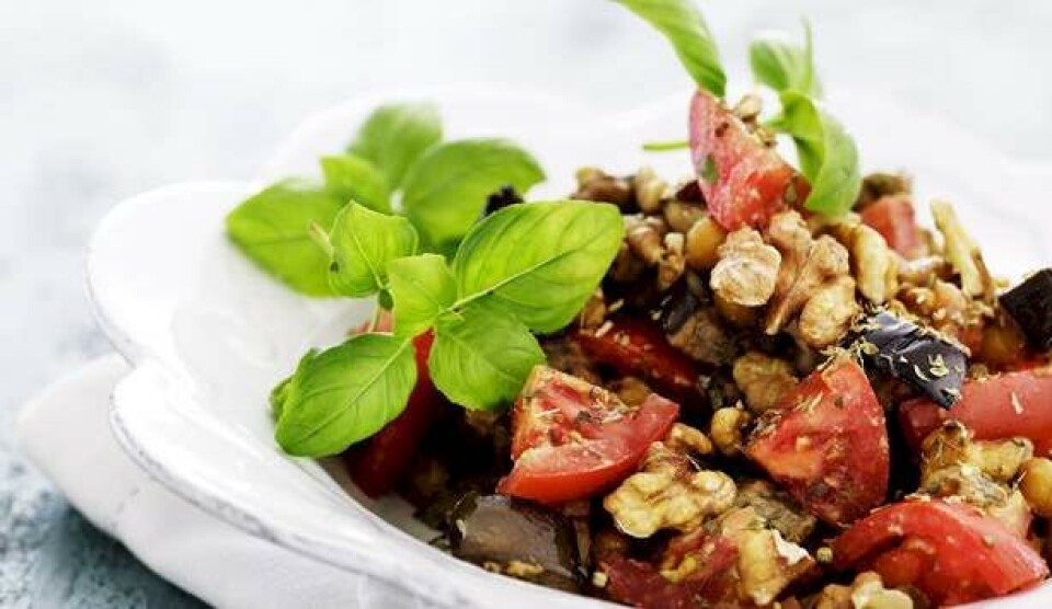 Opskrift på aubergine med tahin og kikærter