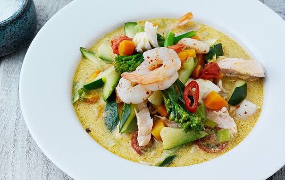 Asiatisk fiskesuppe med kokosmælk