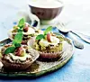 Miniæblekager med råcreme
