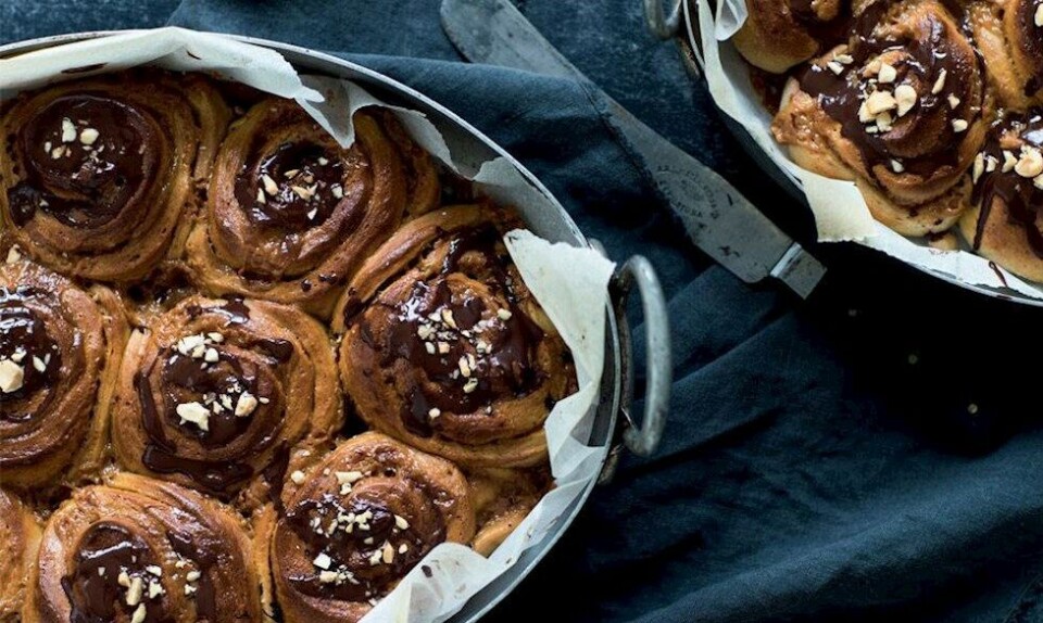 Kanelsnegle i fad med dulce de leche