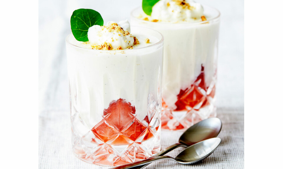Koldskålsfromage med skyr og jordbær