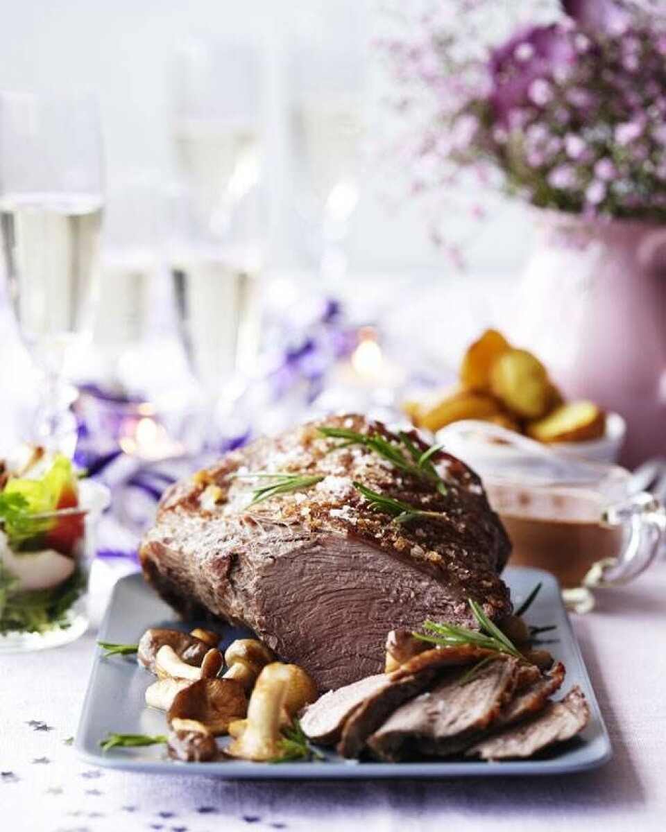 Oksesteg med svampe og portvinssauce