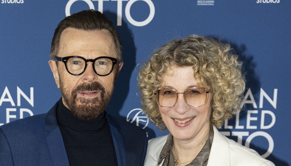 Björn Ulvaeus og Christina Sas ved premieren på 'A Man Called Otto' i Stockholm den 13. december 2023.