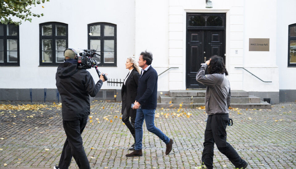 Parret bliver i øjeblikket fulgt at et tv-hold. Resulatet bliver sandsynligvis en reportageserie, der skal sendes næste år.