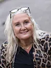 Om Pernille Sandberg Bech, 51 år