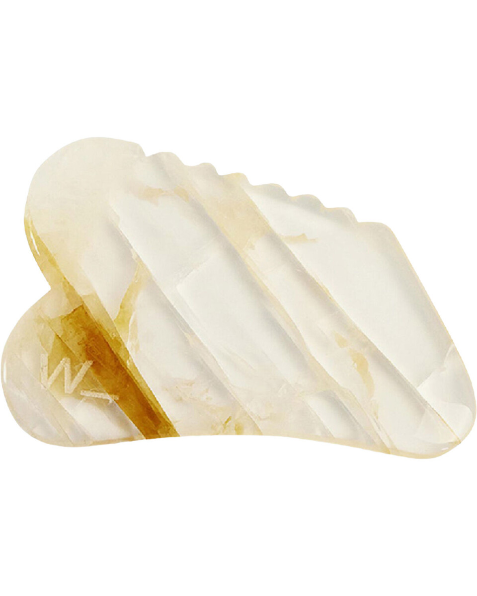 Sculpting Face Gua Sha, Woods Copenhagen.