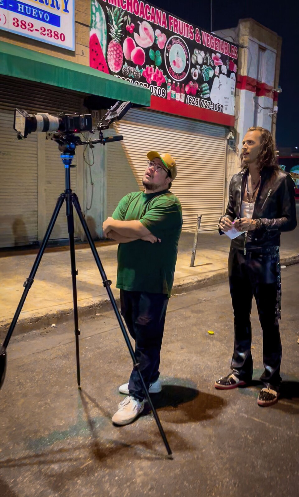 Behind the scenes, da Sonny optog musikvideoen til 'Yellow' i Los Angeles