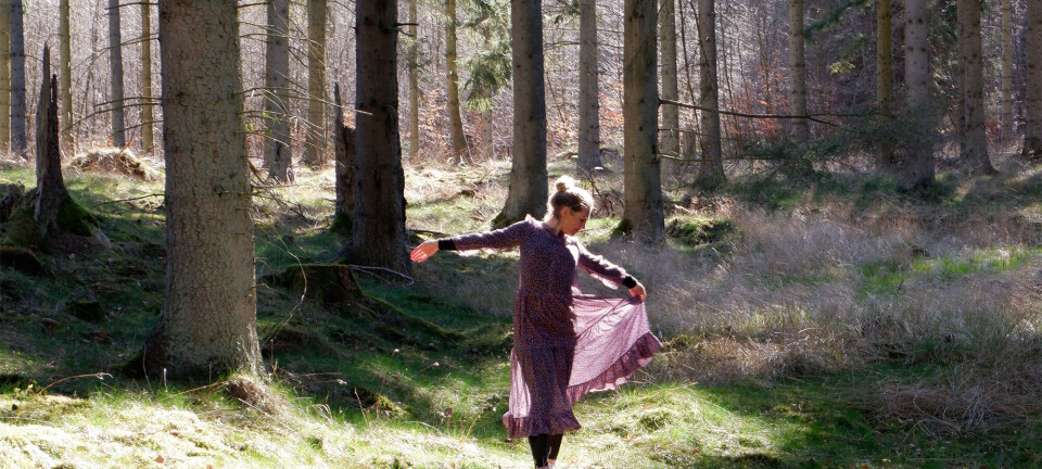 Jenny er skovbader: 'Vi skal turde kigge indad for at få det bedre'