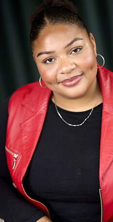 'Forræder'-Chinasa om svær barndom: ”Jeg har ikke længere kontakt med min far”