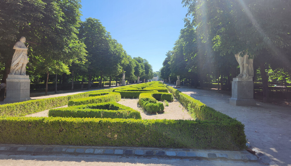 Buen Retiro, en gammel kongepark, er en af de største og mest populære parker i Madrid.