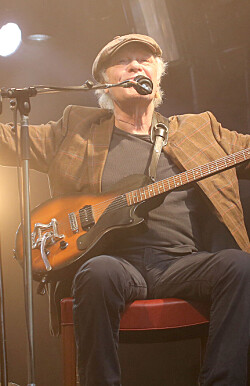 Kim Larsen indspillede musik til det sidste: Efterlader hemmelig sangskat