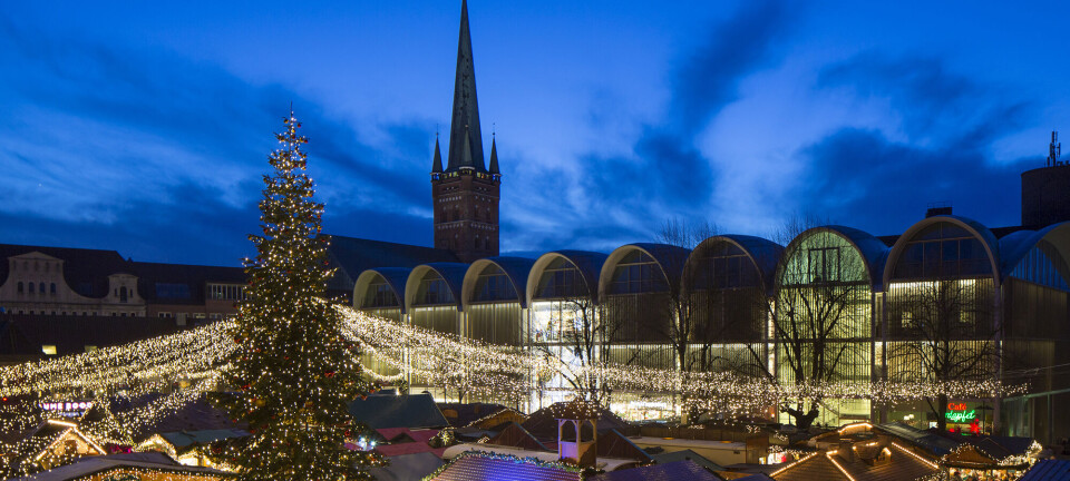 Kun en smuttur væk: Her finder du hyggelige julemarkeder tæt på Danmark