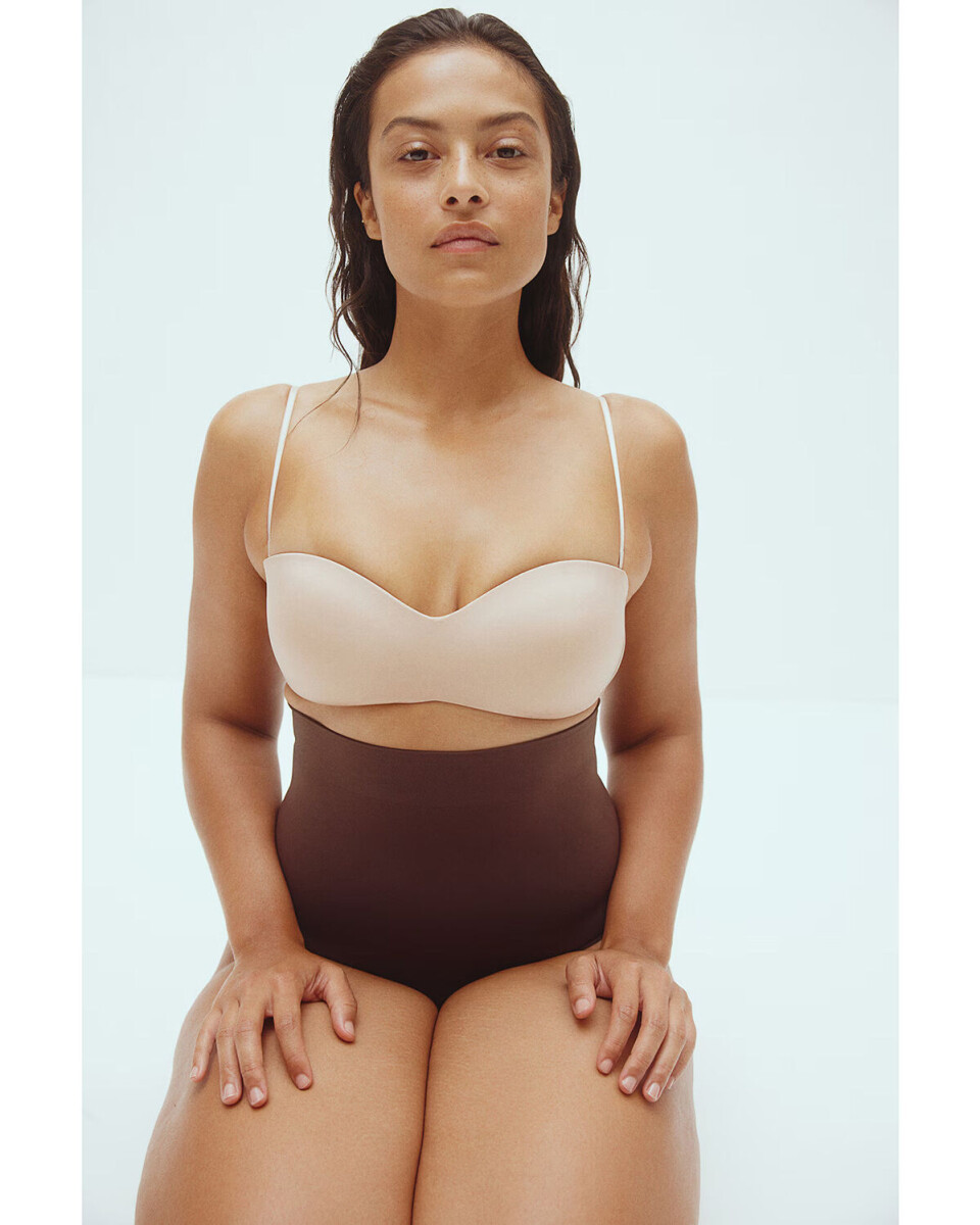 Shapetrusser, 199 kr.
Fra H&M.